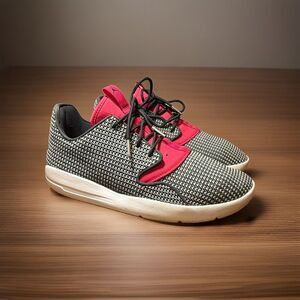 Nike Air Jordan Eclipse Black Pink Unisex Shoes Size 7Y / Women’s 8.5 724356-017